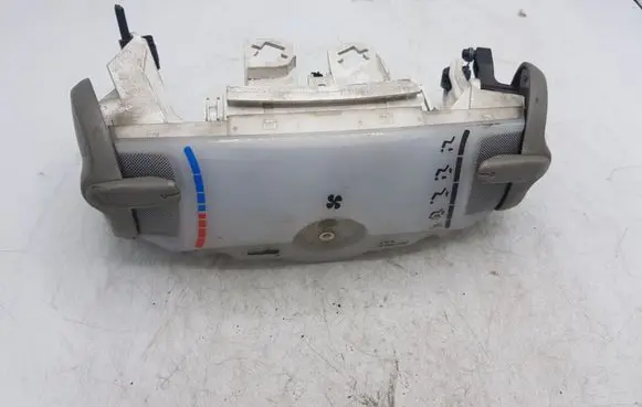 Toyota Aygo AB10 Climate control unit 559000H010 P69610003B6922P