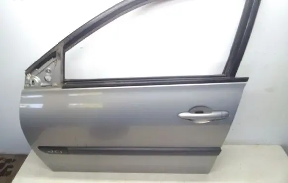 Renault Megane II Front door
