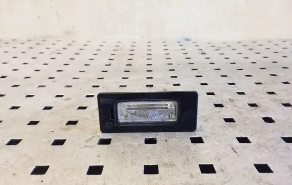 Audi A4 S4 B8 8K Number plate light 8T0943021