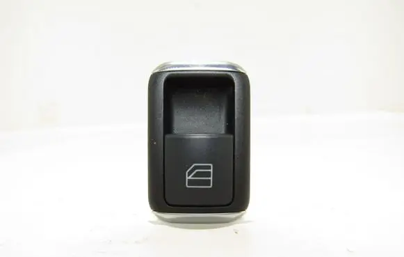 Mercedes-Benz E W212 Electric window control switch a2049057601