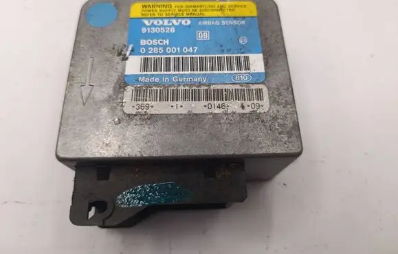 Volvo 850 Airbag control unit/module 0285001047 9130528