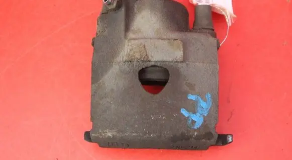 Skoda Fabia Mk2 (5J) Front brake caliper