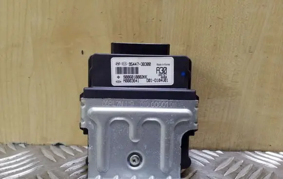 KIA Sportage Transfer box differential control unit 954473B300