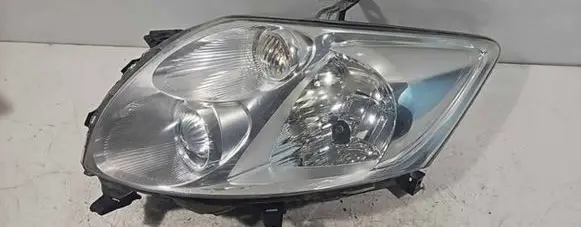 Toyota Auris 150 Headlight/headlamp 8115002460 89901944 89901356