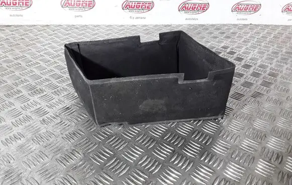 Volkswagen Tiguan Other engine bay part