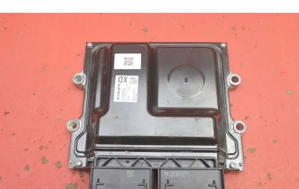 Volvo V40 Engine control unit/module ECU 31452623