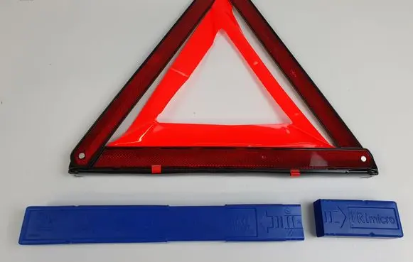 BMW 5 F10 F11 Emergency warning sign 6770487