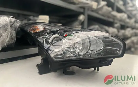 Nissan GT-R Headlight/headlamp 10063954