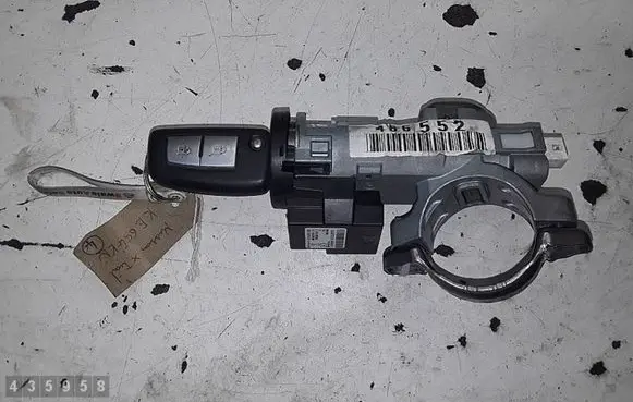 Nissan X-Trail T32 Ignition lock