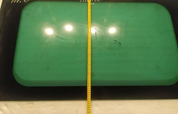 Ford Transit Rear side window 43R00102