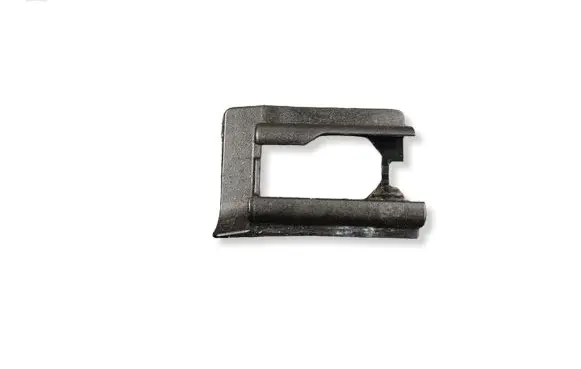 Mercedes-Benz E W212 Front driver seat rail trim A2129191020