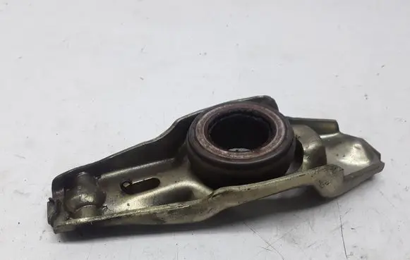 Audi A4 S4 B6 8E 8H Clutch release arm fork 012141719B