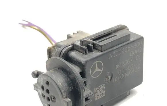 Mercedes-Benz CLA C117 X117 W117 Interior temperature sensor A0009055800