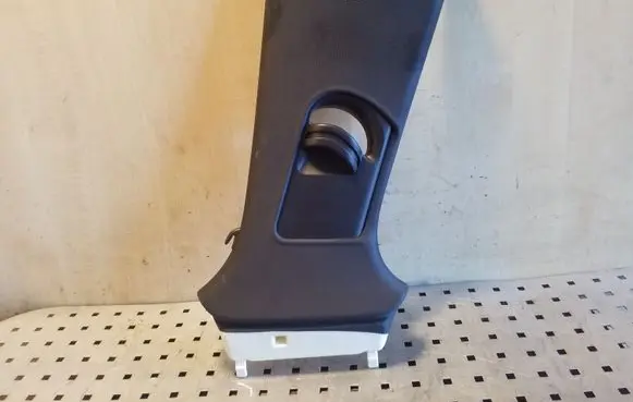Audi A6 C7 (B) pillar trim (top) 4G0867244