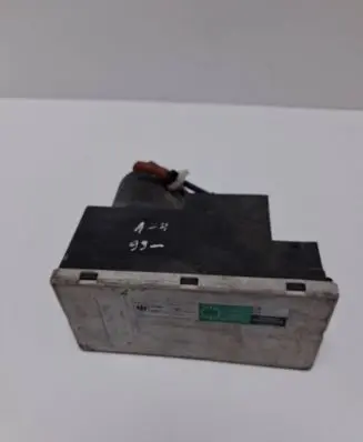 Audi A3 S3 8L Central locking vacuum pump 8L0862257K