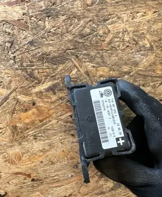 Audi A3 S3 8P ESP acceleration yaw rate sensor 7H0907652A