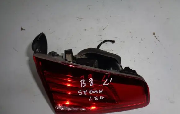 Volkswagen PASSAT B8 Rear/tail lights
