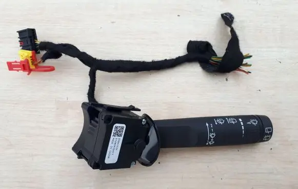 Chevrolet Cruze Wiper control stalk 20941131
