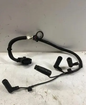 BMW 1 E81 E87 Glow plug wires 758039704D
