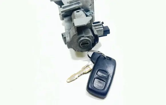 Mazda 2 Ignition lock