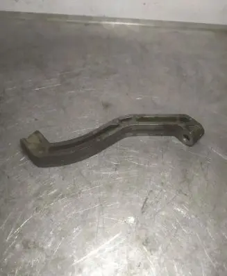 Volkswagen Golf V Engine mounting bracket 1K0199359E