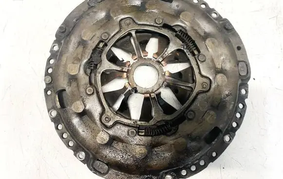 Audi A3 S3 8P Pressure plate 03g141025e