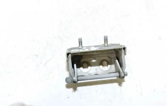 Ford Focus Tailgate/trunk/boot hinge