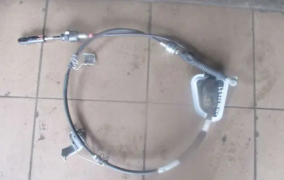Lexus RX 450H Gear shift cable linkage