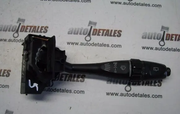 Mitsubishi Space Star Wiper control stalk