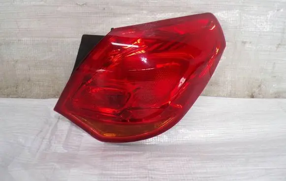 Opel Astra J Rear/tail lights 