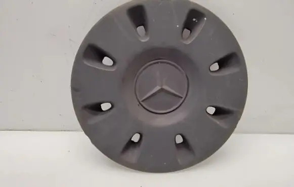 Mercedes-Benz Vito Viano W639 Original wheel cap A6394010825