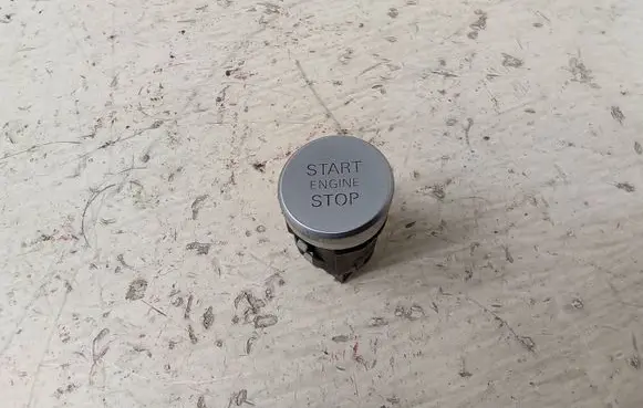 Audi A5 8T 8F Engine start stop button switch 8K0905217A
