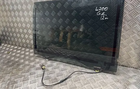 Mitsubishi L200 Rear windscreen/windshield window 43R000042 DOT207M193AS3