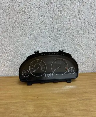 BMW 5 F10 F11 Speedometer (instrument cluster) 922761601 1448874