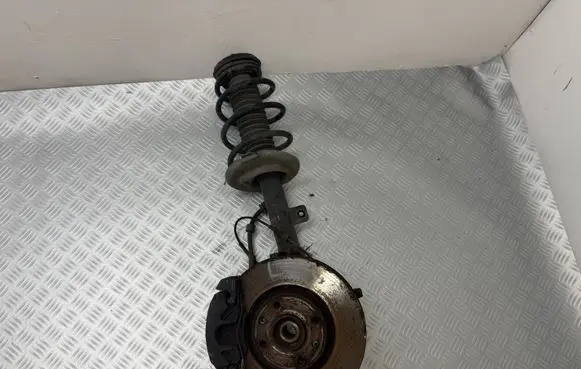 Peugeot Partner Front wheel hub spindle knuckle 