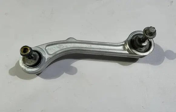 Maserati Quattroporte Rear upper control arm/wishbone 670007252