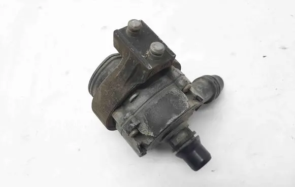 BMW 2 F45 Electric auxiliary coolant/water pump 7643949