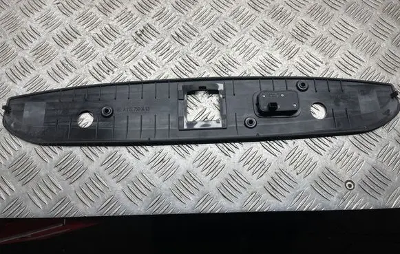 Mercedes-Benz CL C215 Tailgate/boot open switch button A2157500493