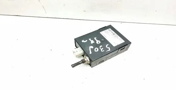 BMW 5 E39 Auxiliary heating control unit/module 8370970 64128370970