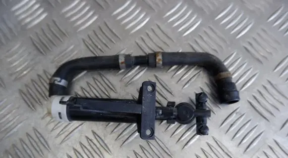 Lexus GS 300 350 430 450H Headlight washer spray nozzle 8520830031