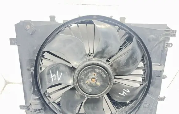 Mercedes-Benz E C207 W207 Electric radiator cooling fan A2045000755