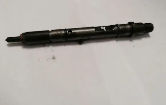 Audi A6 S6 C5 4B Fuel injector 059130201A 0432133825