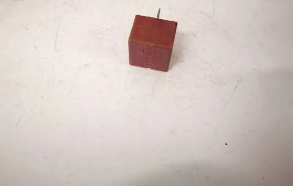 Renault Clio II Other relay 7700844682A