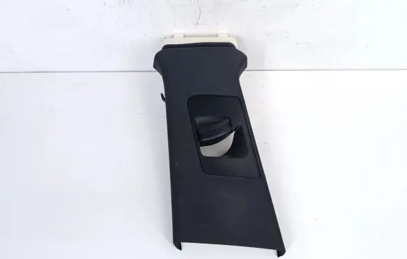 Porsche Macan (95B) (B) pillar trim (top) 95B867243 95B867293