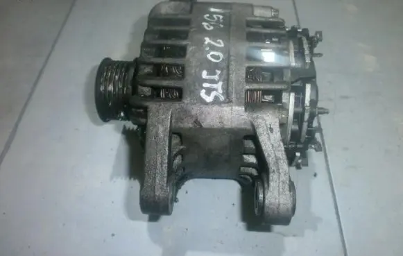 Alfa Romeo 156 Generator/alternator 46782219
