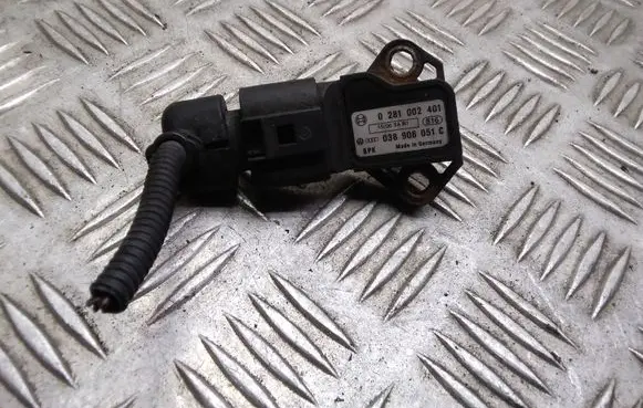 Volkswagen PASSAT B6 Air pressure sensor 0281002401 038906051C