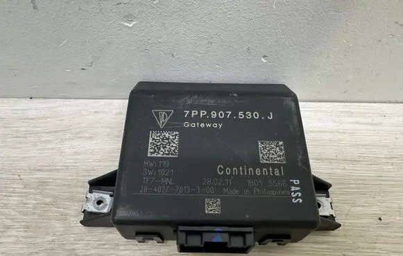 Porsche Cayenne (92A) Gateway control module 95861012701 95861012702 95861012703
