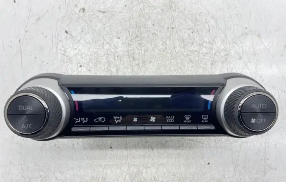KIA Sportage Climate control unit 5590042600