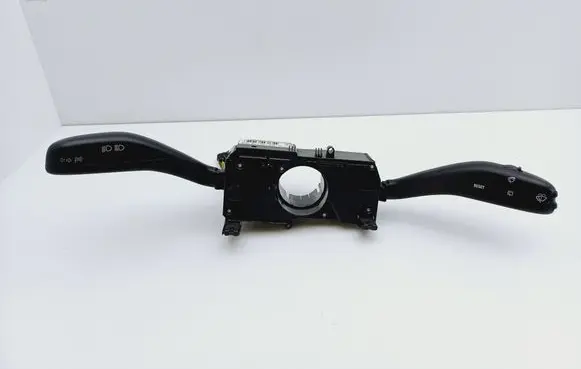 Volkswagen Polo IV 9N3 Wiper turn signal indicator stalk/switch 6Q0953503CG