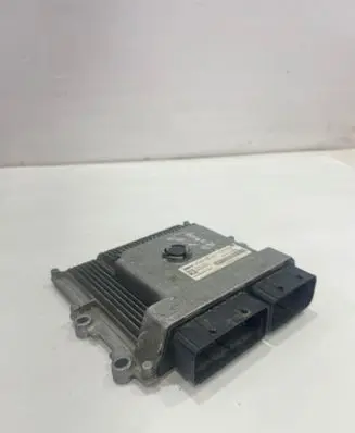 Peugeot 2008 I Engine control unit/module 9818160080 161340210 V29080084A